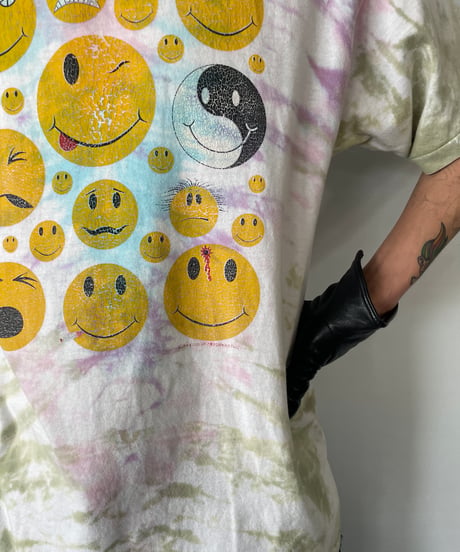 Vintage Smiley Tie-dye Tee