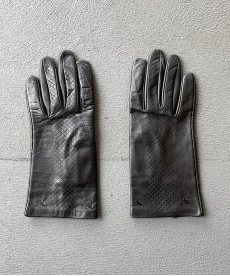 Vintage leather glove