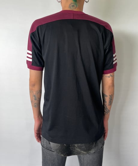 DEAD STOCK 90s adidas V neck s/s tee S