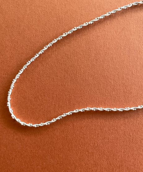 DEAD STOCK Vintage Italy 925 tiny chain necklace double twist 11