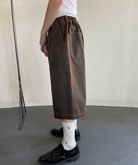 COMFORTABLE REASON "Botanical Wax Aging Shorts"