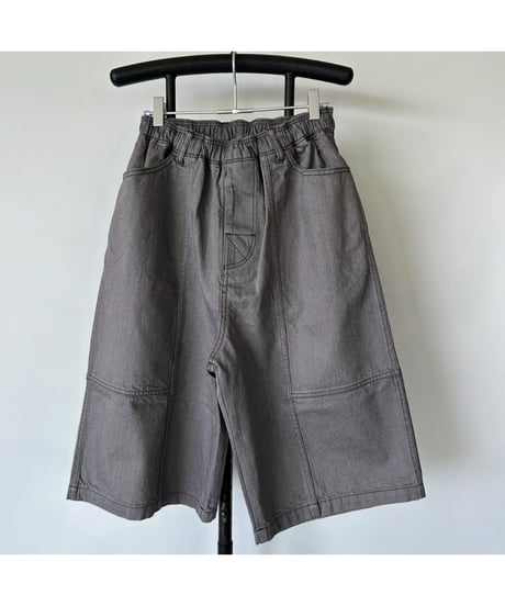 COMFORTABLE REASON "Denim Buggy Shorts"