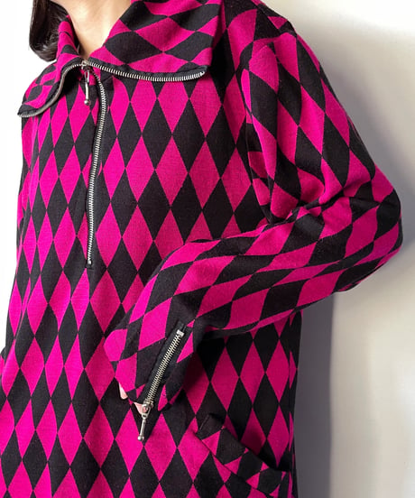 vivid pink black diamond checkered