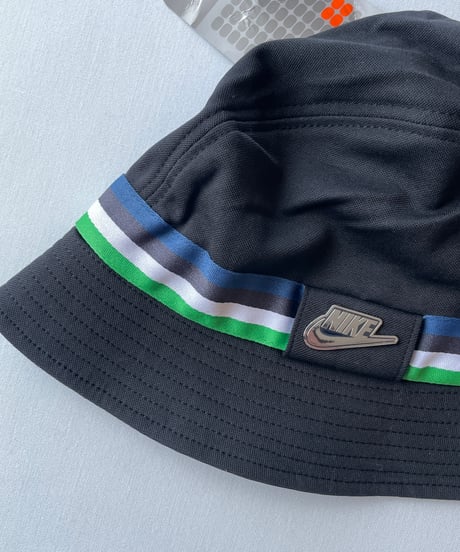 DEAD STOCK 04s NIKE bucket hat