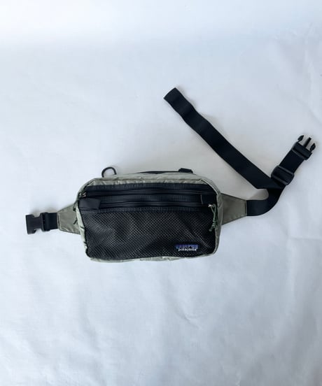 2001s patagonia "HIP CHEST PACK"