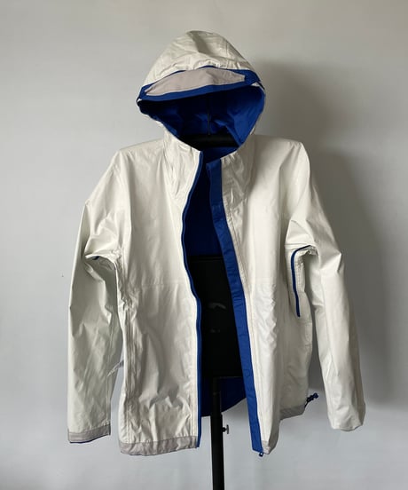 DEAD STOCK 13s patagonia "TORRENT SHELL JACKET"