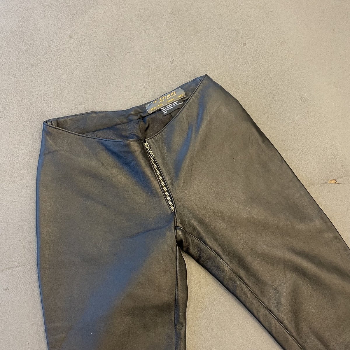 デッドストック 90-00s leather pants XS