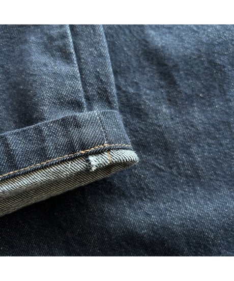 COMFORTABLE REASON "Reactive Dyed Denim"