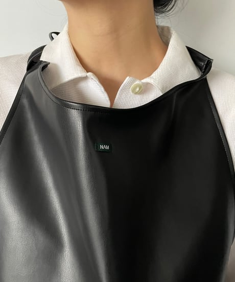 NAM HEAD APRON "FAUX LEATHER”