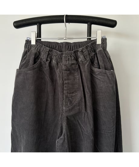 COMFORTABLE REASON "Straight Cords Slacks"