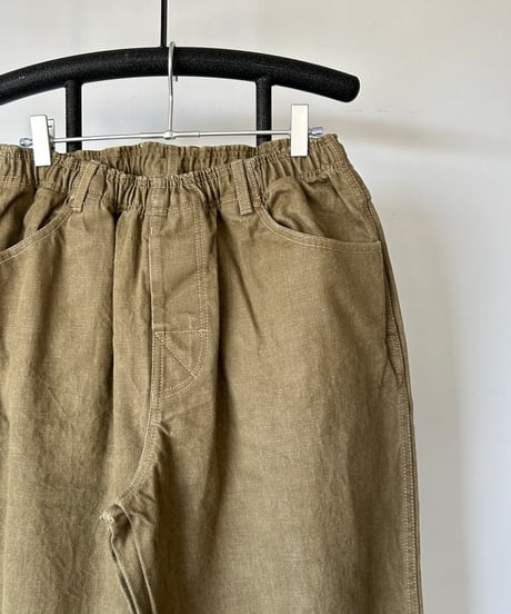 COMFORTABLE REASON ”Rodeo Slacks“ OLIVE