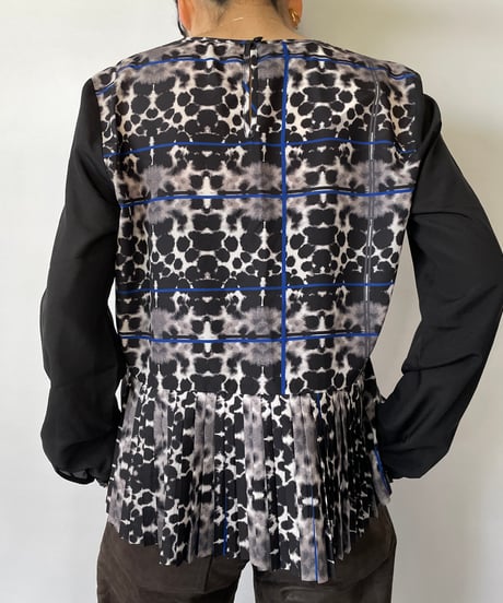 Multiple Colors tops 40