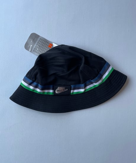 DEAD STOCK 04s NIKE bucket hat