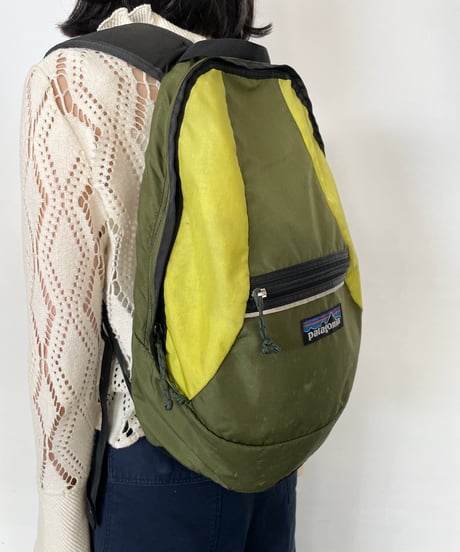 2001s patagonia DAY PACK