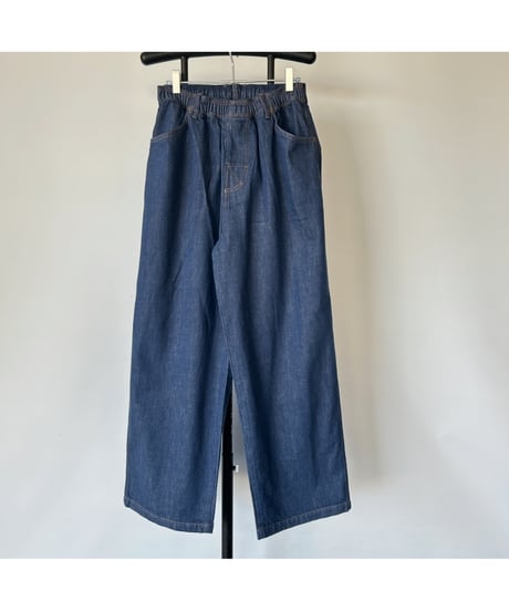 COMFORTABLE REASON "Reactive Dyed Denim"