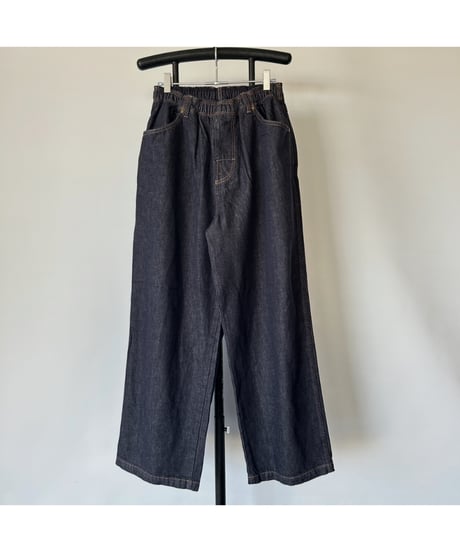 COMFORTABLE REASON "Reactive Dyed Denim"