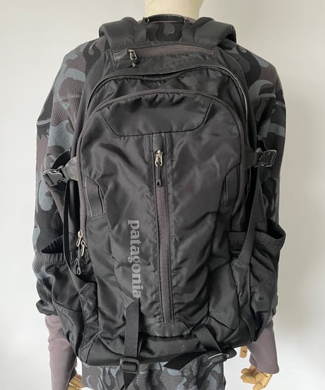 2011s patagonia Refugio Pack 28L