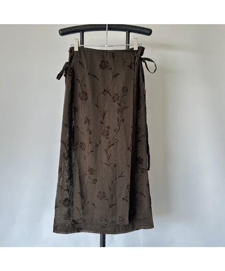 Flocky flower wrap skirt