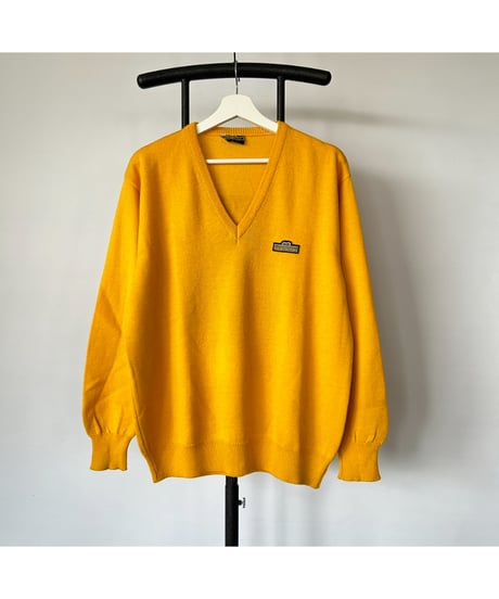 Europe Vintage Yellow V-neck Knit