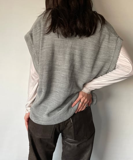 70s LACOSTE V-neck Vest