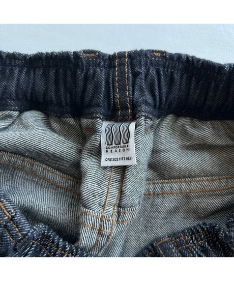 COMFORTABLE REASON "Reactive Dyed Denim"