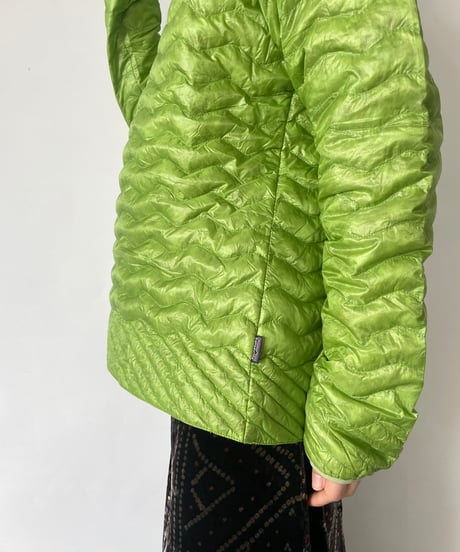 2011s patagonia down pullover jacket