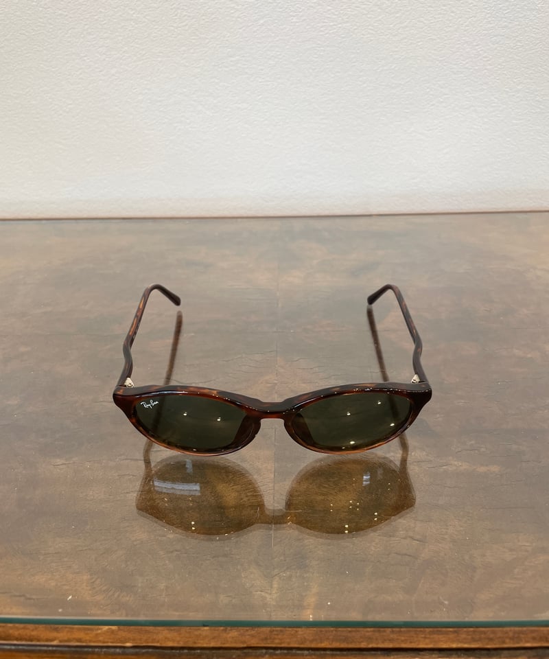 90s B&L RAY-BAN W1946 | Clout