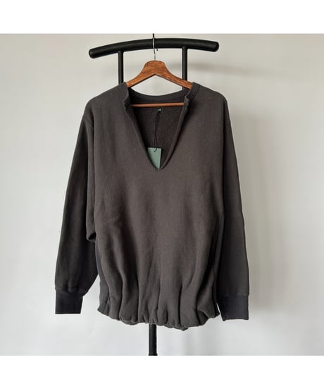 NAM "Accordion Worn Neck Sweat"