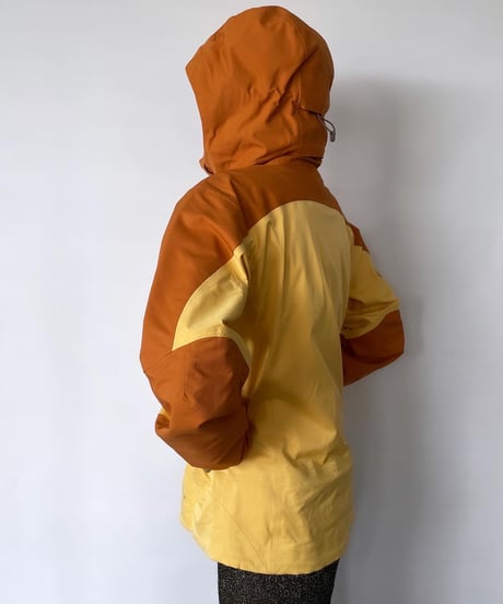 07s patagonia LIGHT SMOKE FLASH JACKET XS