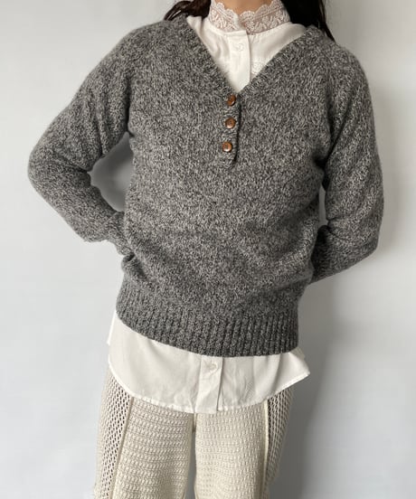 Europevintage Henley neck knit