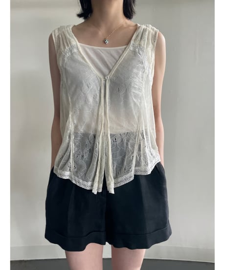 lace gilet