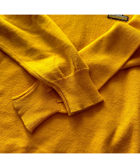 Europe Vintage Yellow V-neck Knit