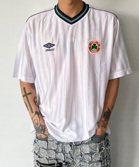 DEAD STOCK Ireland 80-90s revival football shirt