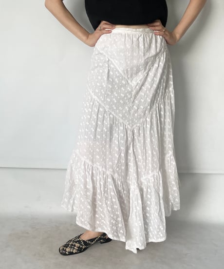 Floral embroidery skirt