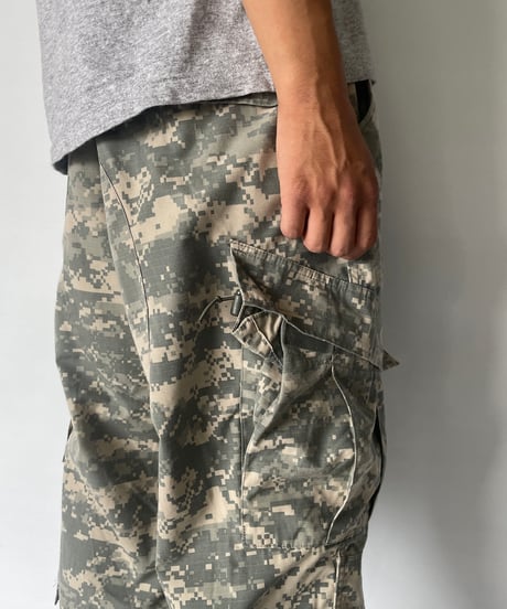 05's US ARMY digital camo combat pant