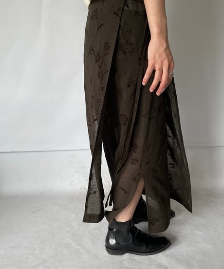 Flocky flower wrap skirt