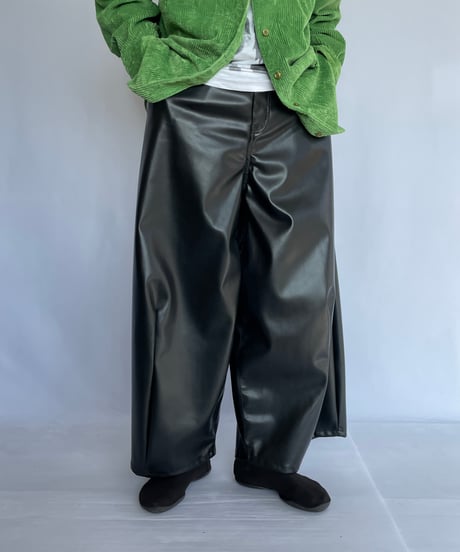 NAM "HORN PANTS - FAUX LEATHER" (BLACK)