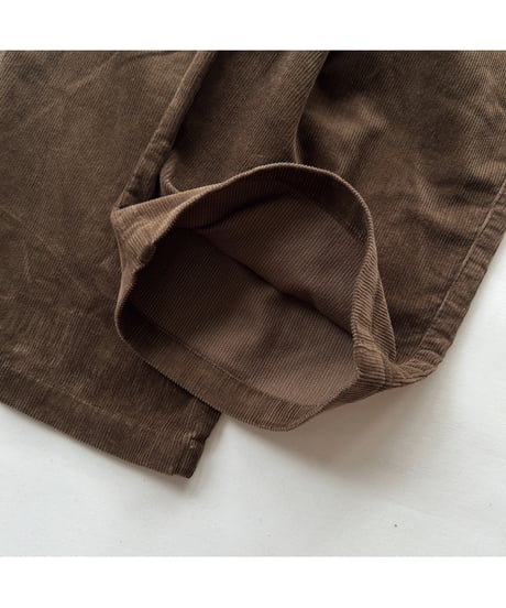 COMFORTABLE REASON "Straight Cords Slacks"