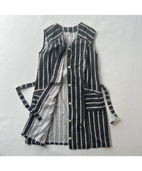 europe vintage  dot dress