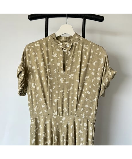 60s~70s europe vintage Stand collar dress