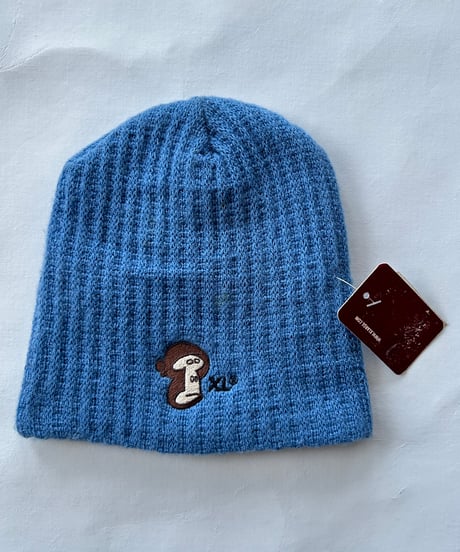 dead stock XLARGE beanie