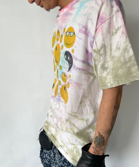 Vintage Smiley Tie-dye Tee
