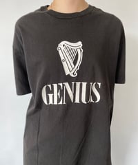 90s "GENIUS" TEE