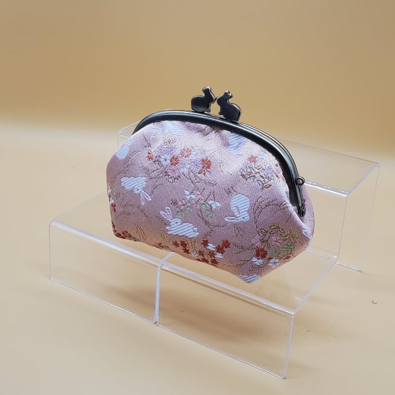 がま口ポーチ 西陣織/金襴【花と白うさぎ】ハンドメイド | Pink-Boo