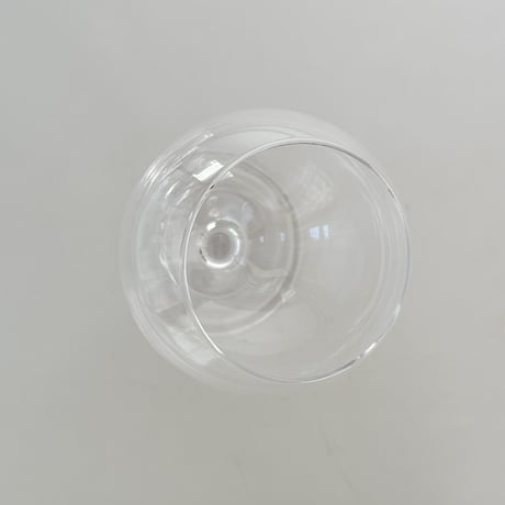 bowing glass 90s