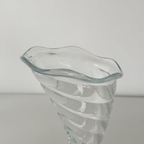 cone glass vase Italy 80-90s