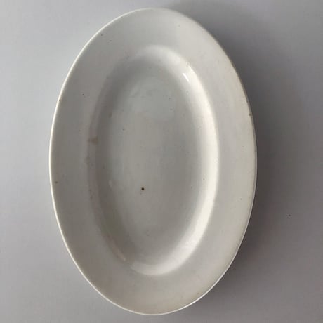 small oval plate 30s