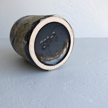 vase like a bottle