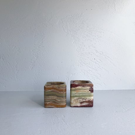 strata candle holder (AVOCADO)