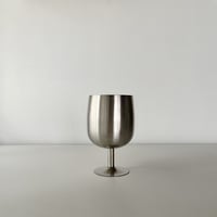 stainless-steel goblet plump
